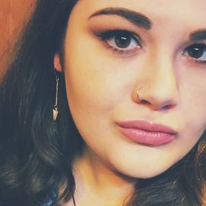 Meet your Posher, Lainee